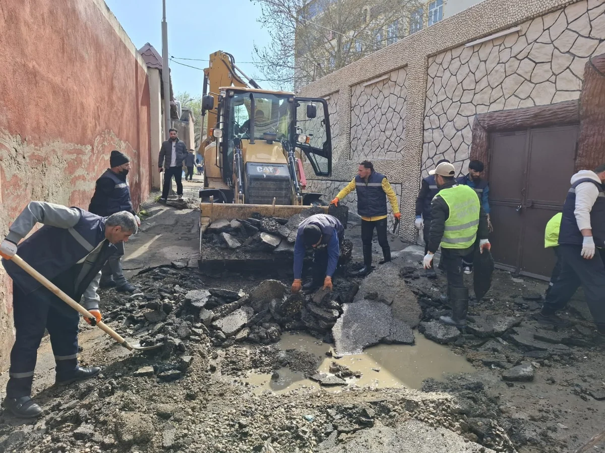 Keşlədə yağışın fəsadları aradan qaldırılır - FOTOLAR