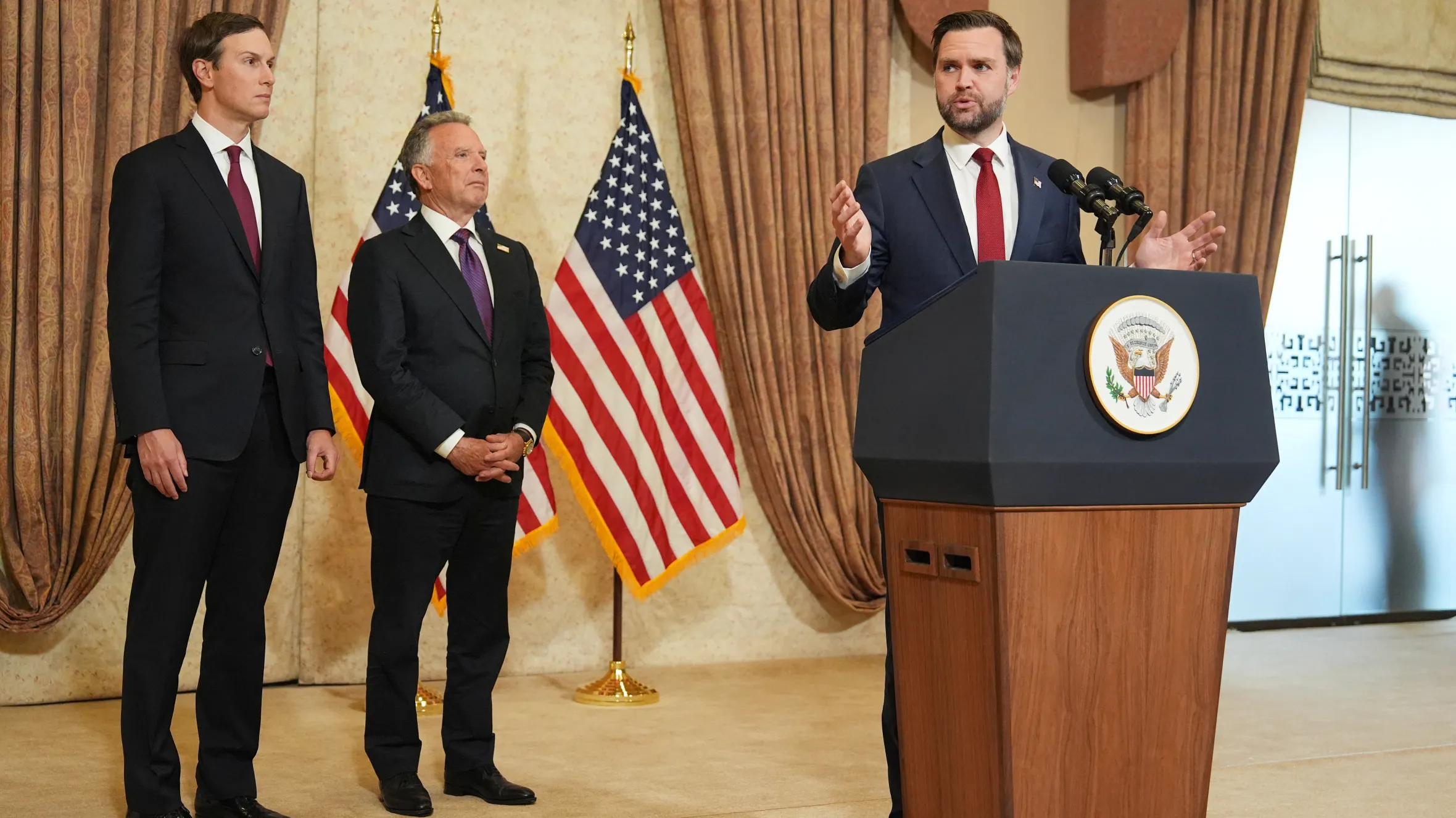 Vens: İranın nüvə planlarından imtina niyyəti hələ müşahidə olunmur