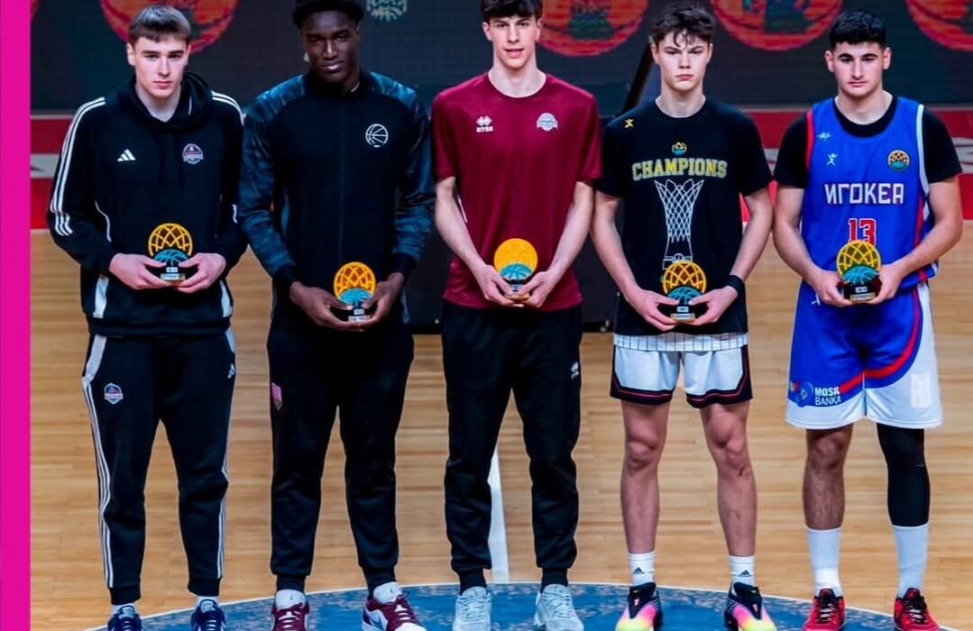 “Sabah”ın oyunçusu ÇL-nin rəmzi komandasına düşüb