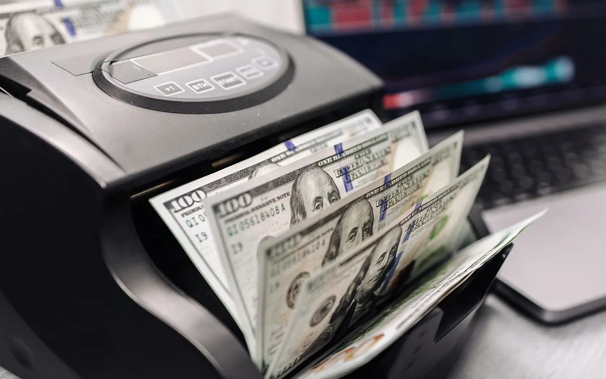 AMB-nin bu günə olan valyuta məzənnələri