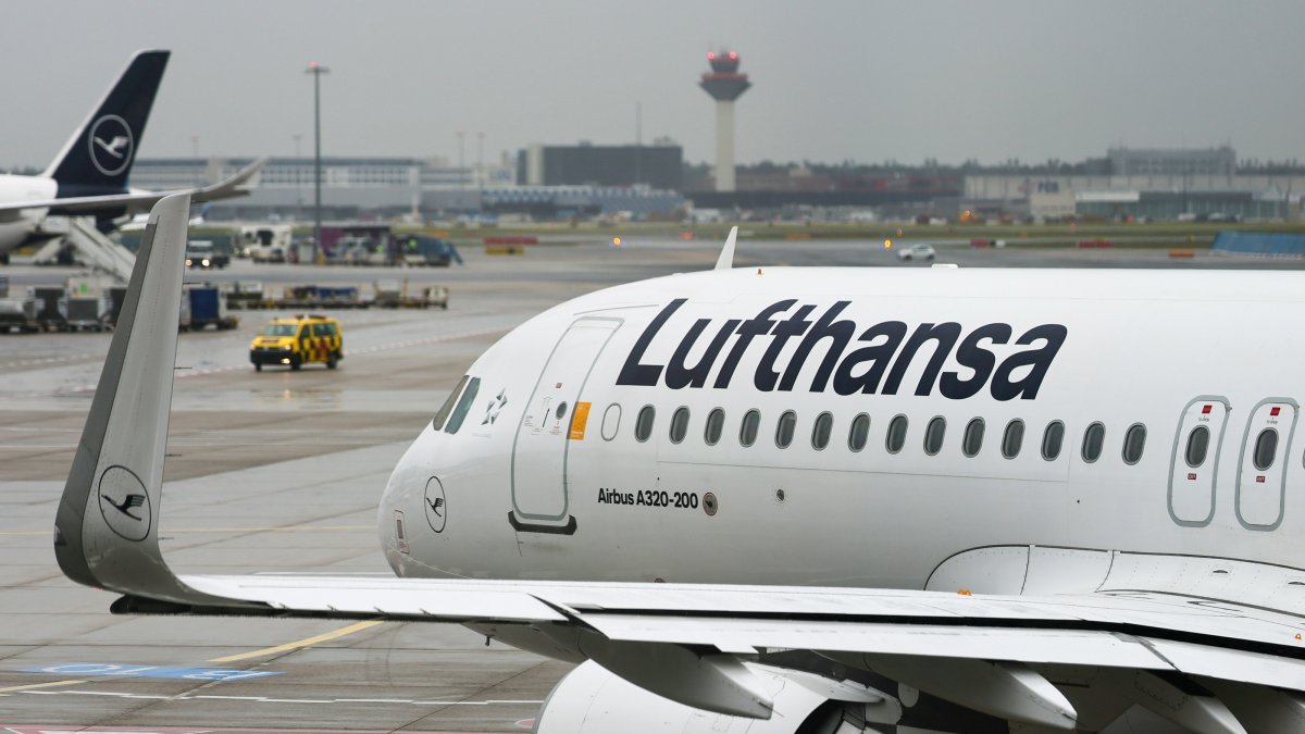 "Lufthansa" pilotlarının tətili Praqa ilə hava əlaqəsini iflic edib