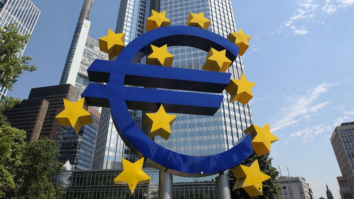 Avropa Komissiyası Ukraynaya 90 milyard avroluq yardımın ilk ödənişlərini təxirə saldı