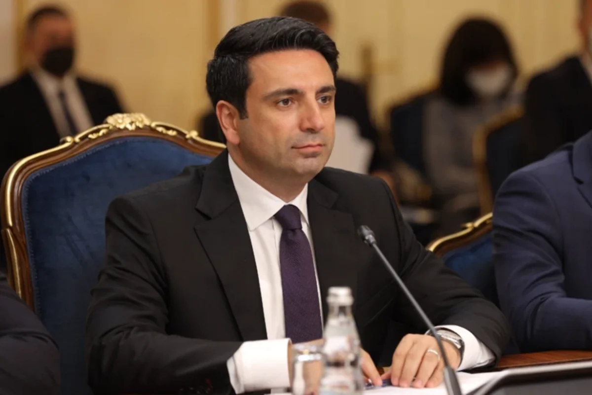 Simonyan: Azərbaycanla sülh möhkəmlənib