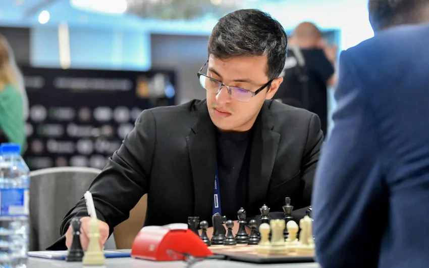 Nicat Abasov Avropa çempionatında liderliyə yüksəlib 