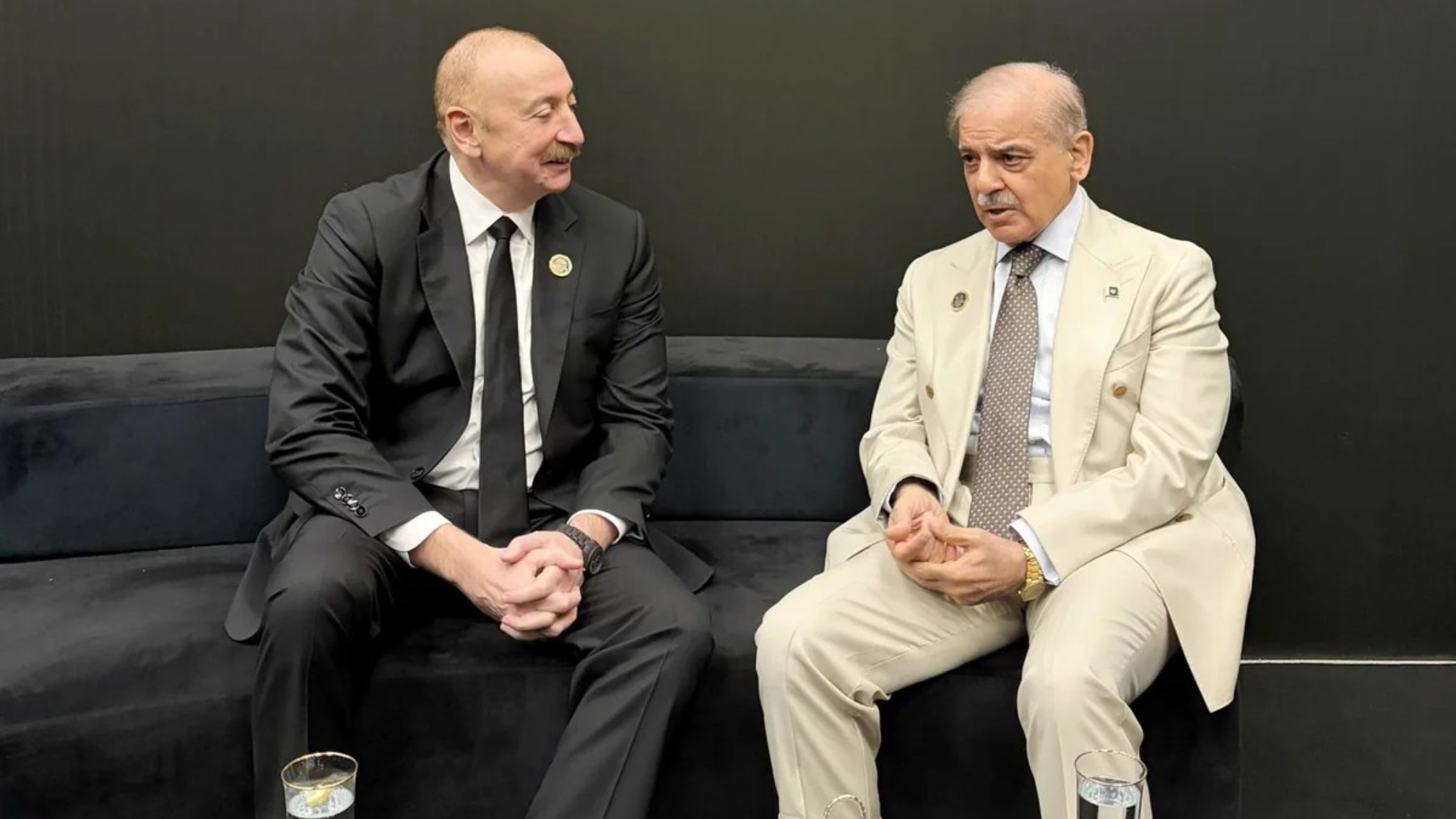  İlham Əliyev Antalya Diplomatiya Forumu çərçivəsində Pakistanın Baş naziri ilə görüşüb