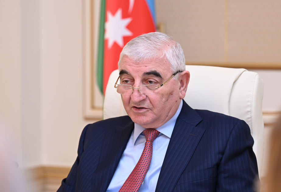 Məzahir Pənahov yenidən MSK-nın sədri seçilib