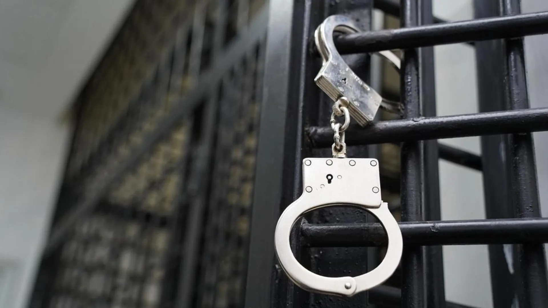 Avtoxuliqanlıq edib sosial şəbəkədə paylaşan sürücü həbs edilib