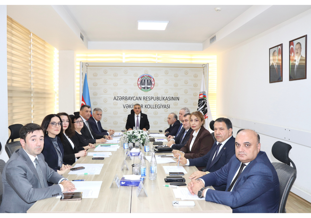 Azərbaycanda bir vəkilə töhmət verilib, iki vəkilə xəbərdarlıq edilib