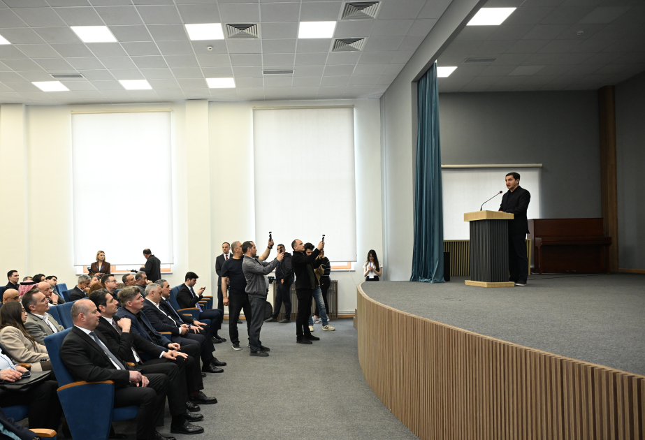Prezidentin köməkçisi: WUF13 beynəlxalq təcrübə mübadiləsi və qlobal dialoq üçün mühüm platforma olacaq