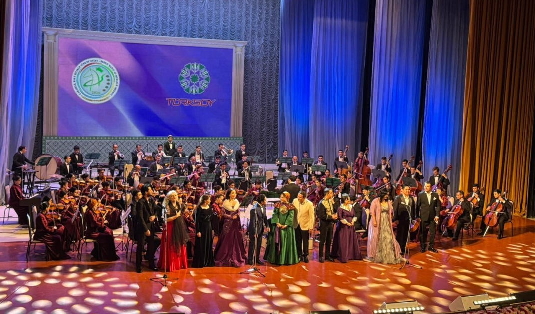 Azərbaycan incəsənət nümayəndələri TÜRKSOY-un XVII Opera Günləri Qala konsertində ölkəmizi təmsil edib