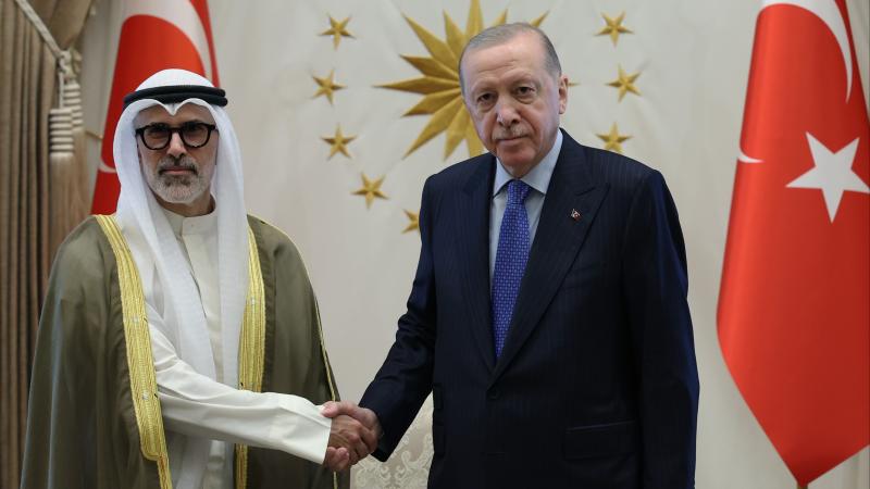Ərdoğan Küveytin xarici işlər naziri ilə görüşüb