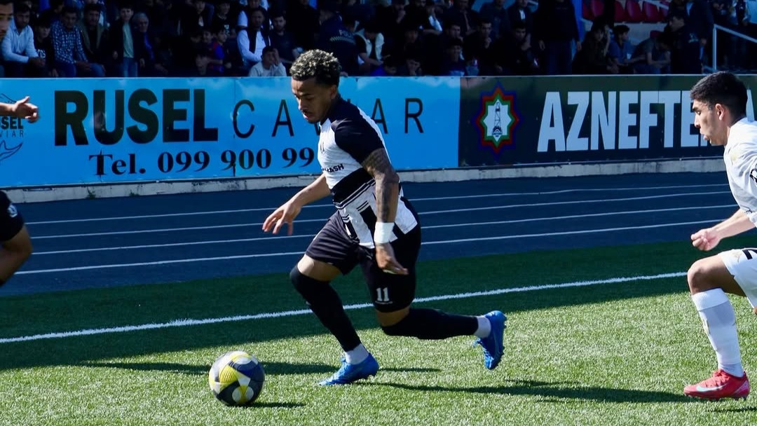Premyer Liqa: "Neftçi" Yevlaxdan 3 xalla qayıdır 