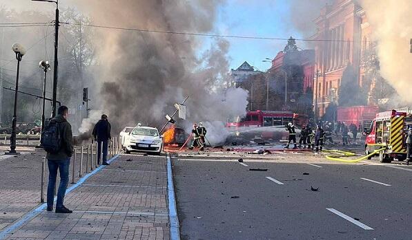 Rusiya ordusu Kramatorsk şəhərinin mərkəzinə bombalar atıb