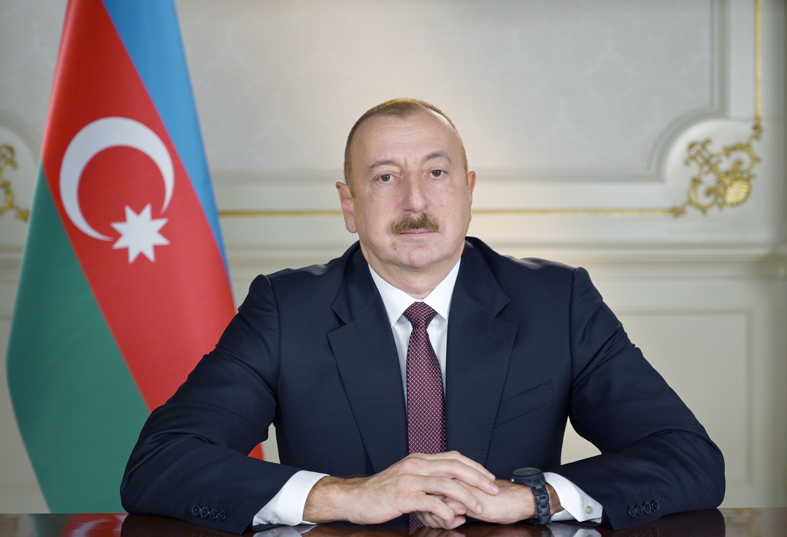 Prezident İlham Əliyev Heydər Əliyevlə bağlı paylaşım edib