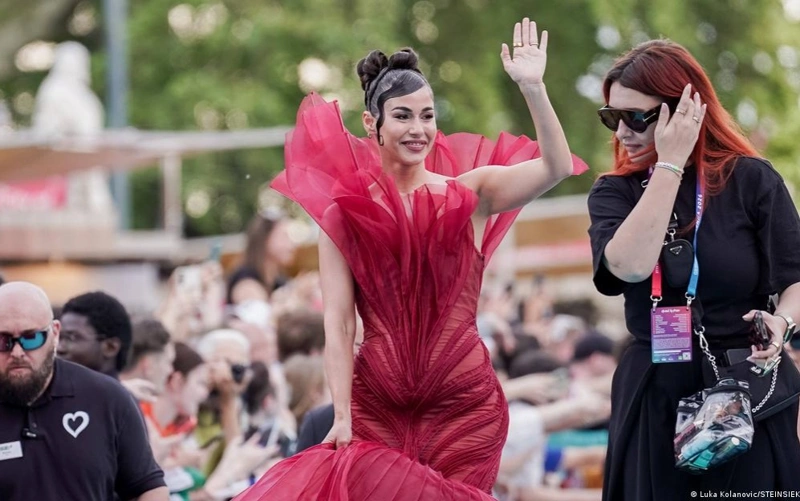 Vyanada 70-ci "Eurovision" mahnı müsabiqəsinin açılışı olub