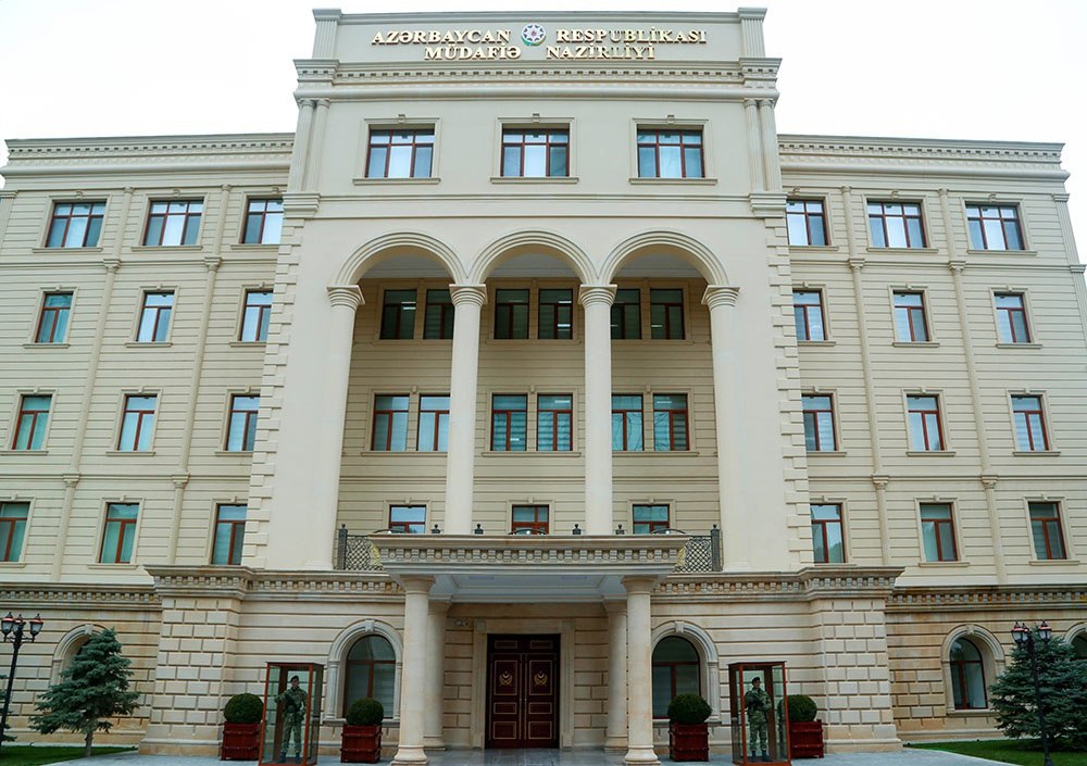 Hərbçilərimiz Kəlbəcər rayonu ərazisində minaya düşüblər