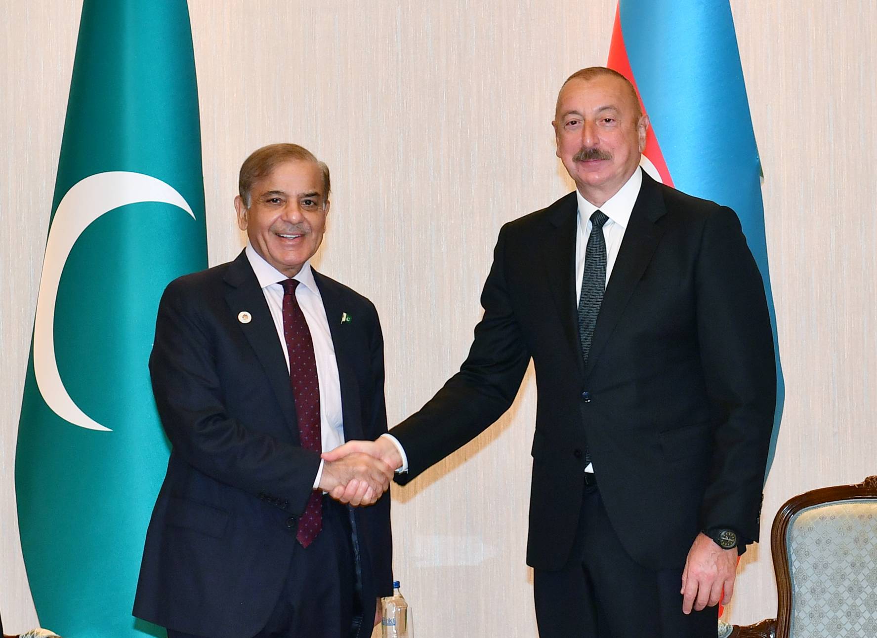 Şahbaz Şərif: İlham Əliyev ilə söhbət etməkdən məmnun oldum