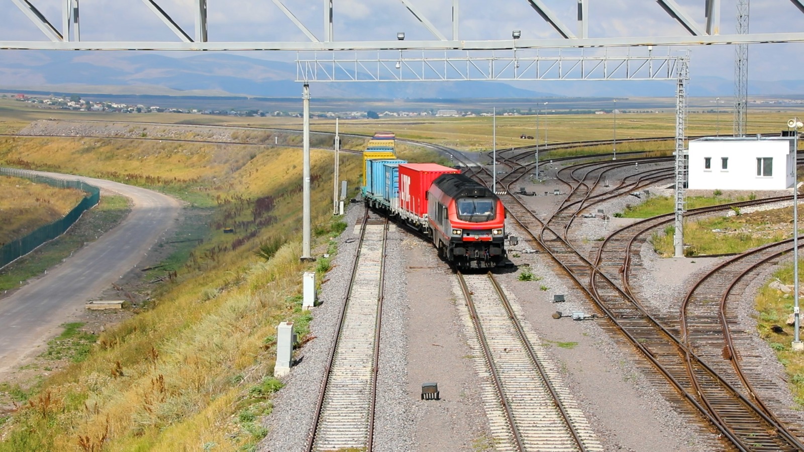 Bakı–Tbilisi–Qars dəmir yolunun modernləşdirmə işlərinin yekun qəbulu təsdiqlənib