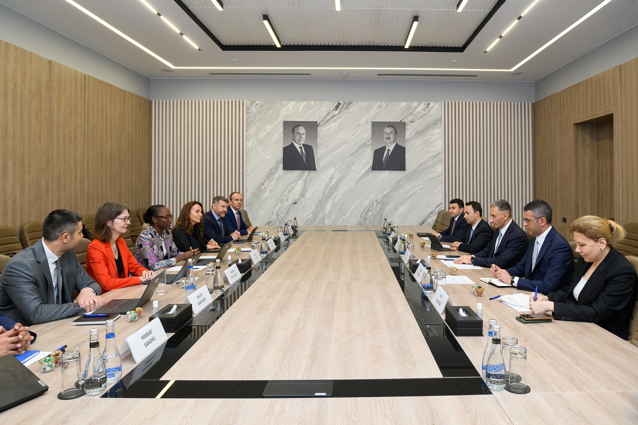 Rəşad Nəbiyev Dünya Bankının regional direktoru ilə görüşüb