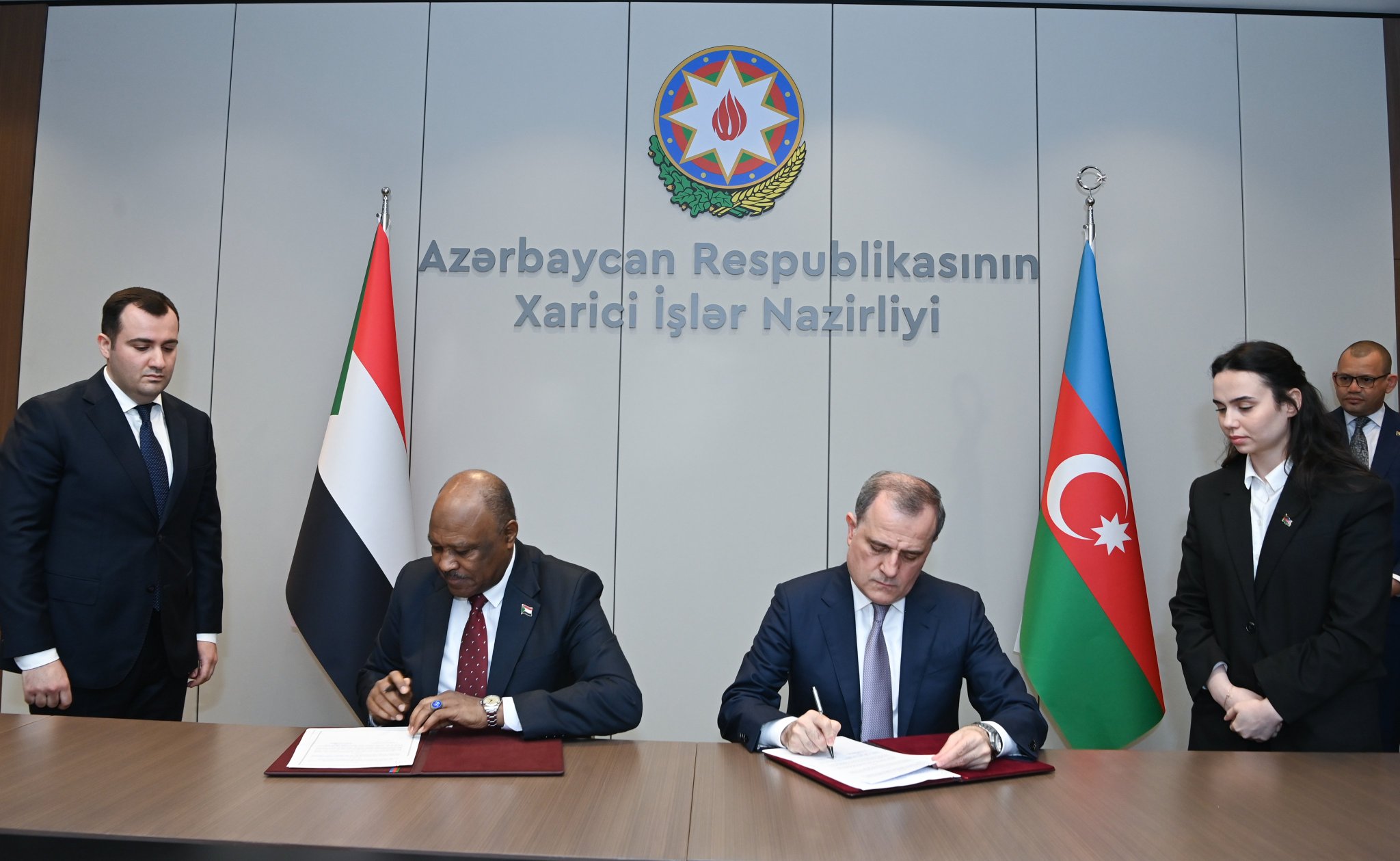 Azərbaycan və Sudanın diplomatik pasport sahibləri üçün viza tələbi ləğv edilir - YENİLƏNİB