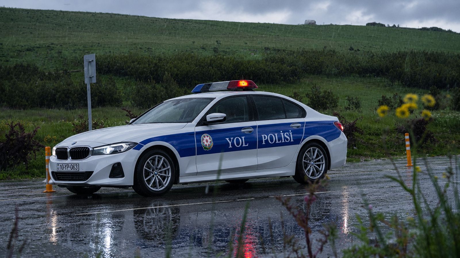 Baş Dövlət Yol Polisi İdarəsi əlverişsiz hava şəraiti ilə bağlı xəbərdarlıq edib