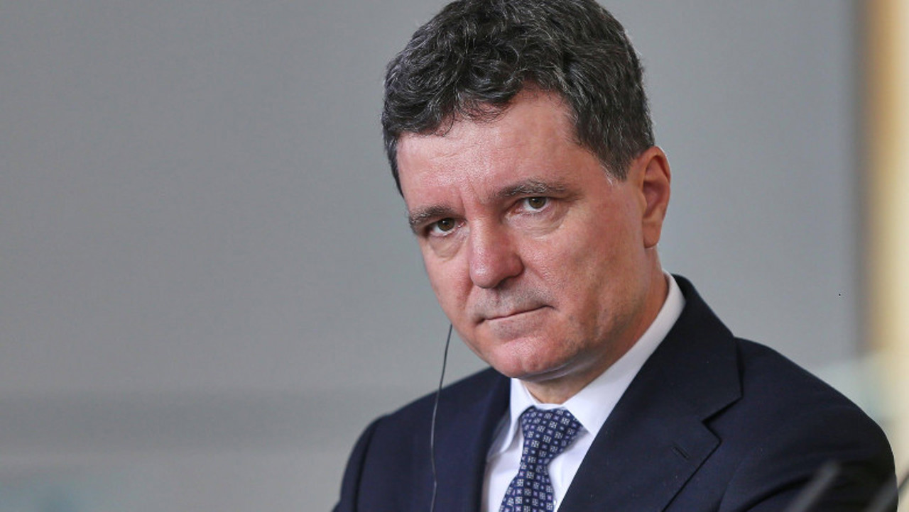 Rumıniya Prezidenti İlham Əliyevi ölkəsinə səfərə dəvət edib