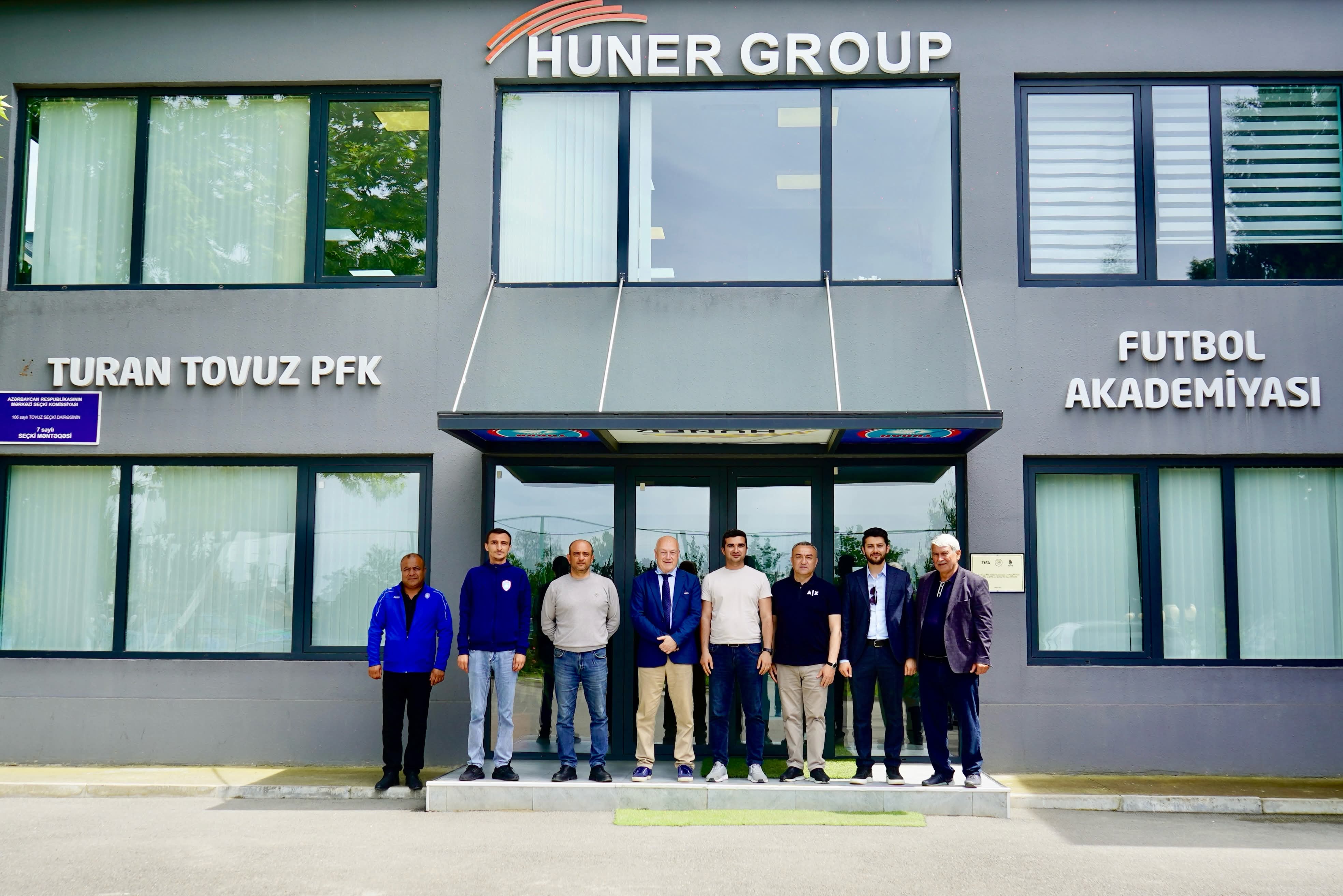Tovuz şəhər stadionu UEFA-nın II kateqoriyası üçün yoxlamadan keçdi