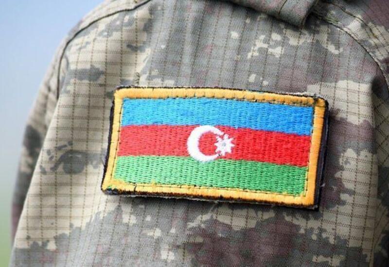 Hərbi qulluqçuların şəxsi jetonla təmin edilməsi haqqında dəyişiklik qəbul edilib