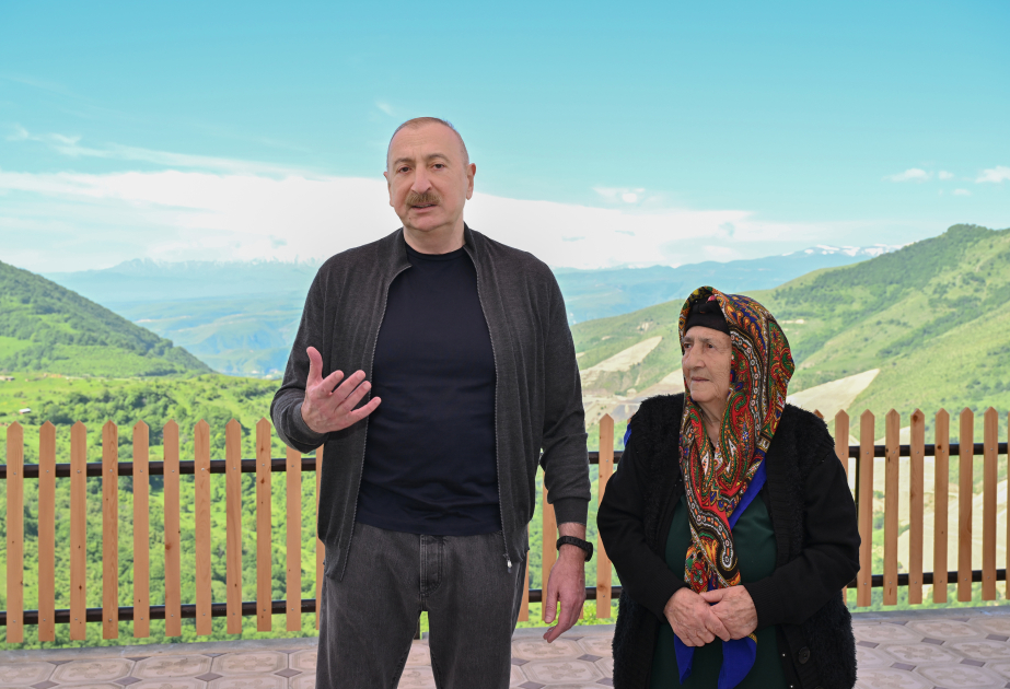 Azərbaycan Prezidenti: Müstəqillik Günü hər birimiz üçün çox əzizdir