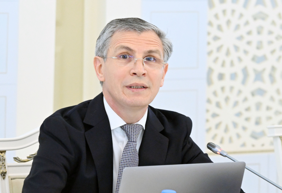 Zahid Oruc: "Məcburi köçkün” kimi təqdim olunan Azərbaycan vətəndaşları bu gündən yeni hüquqi kimlik qazanırlar