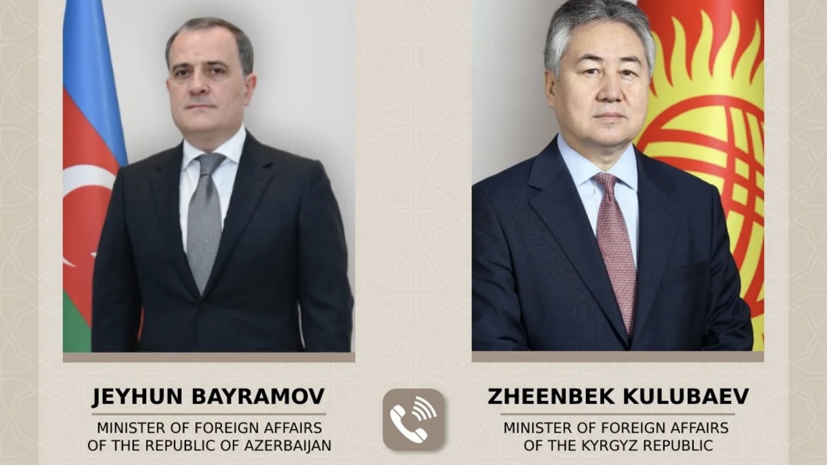 Ceyhun Bayramov qırğızıstanlı həmkarını təbrik edib