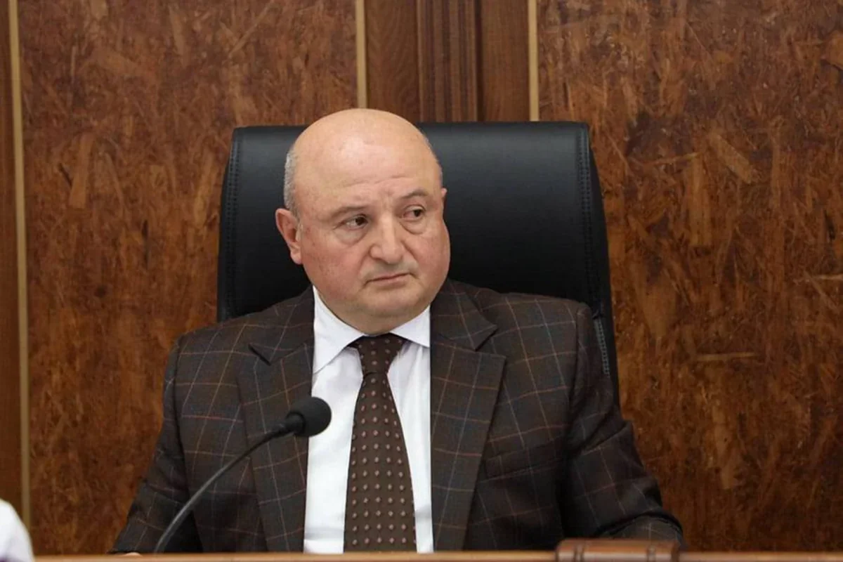 Ermənistanda şəhər meri barəsində cinayət işi açılıb