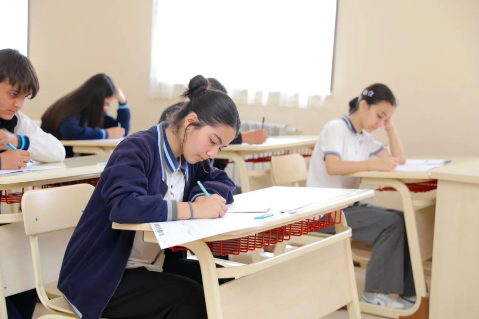 10–11-ci siniflər üçün yeni təmayül modeli təqdim edilib