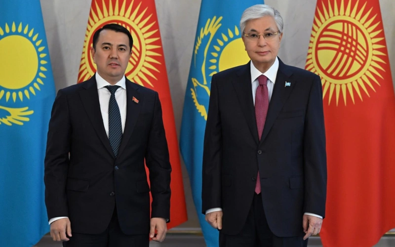 Qırğızıstan parlament sədri Qazaxıstana səfər edib