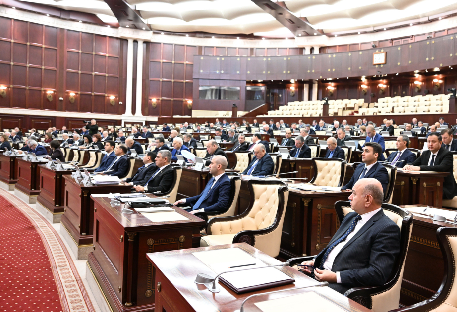 İnzibati Xətalar Məcəlləsində çoxsaylı dəyişikliklər üçüncü oxunuşda qəbul edilib