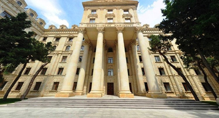XİN Maldivlə diplomatik münasibətlərin qurulmasının 20-ci ildönümü ilə bağlı paylaşım edib