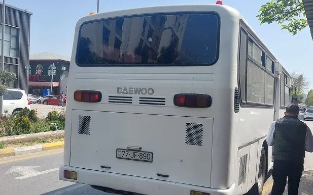 Bakıda daha bir marşrutda bütün avtobuslar yenilənir