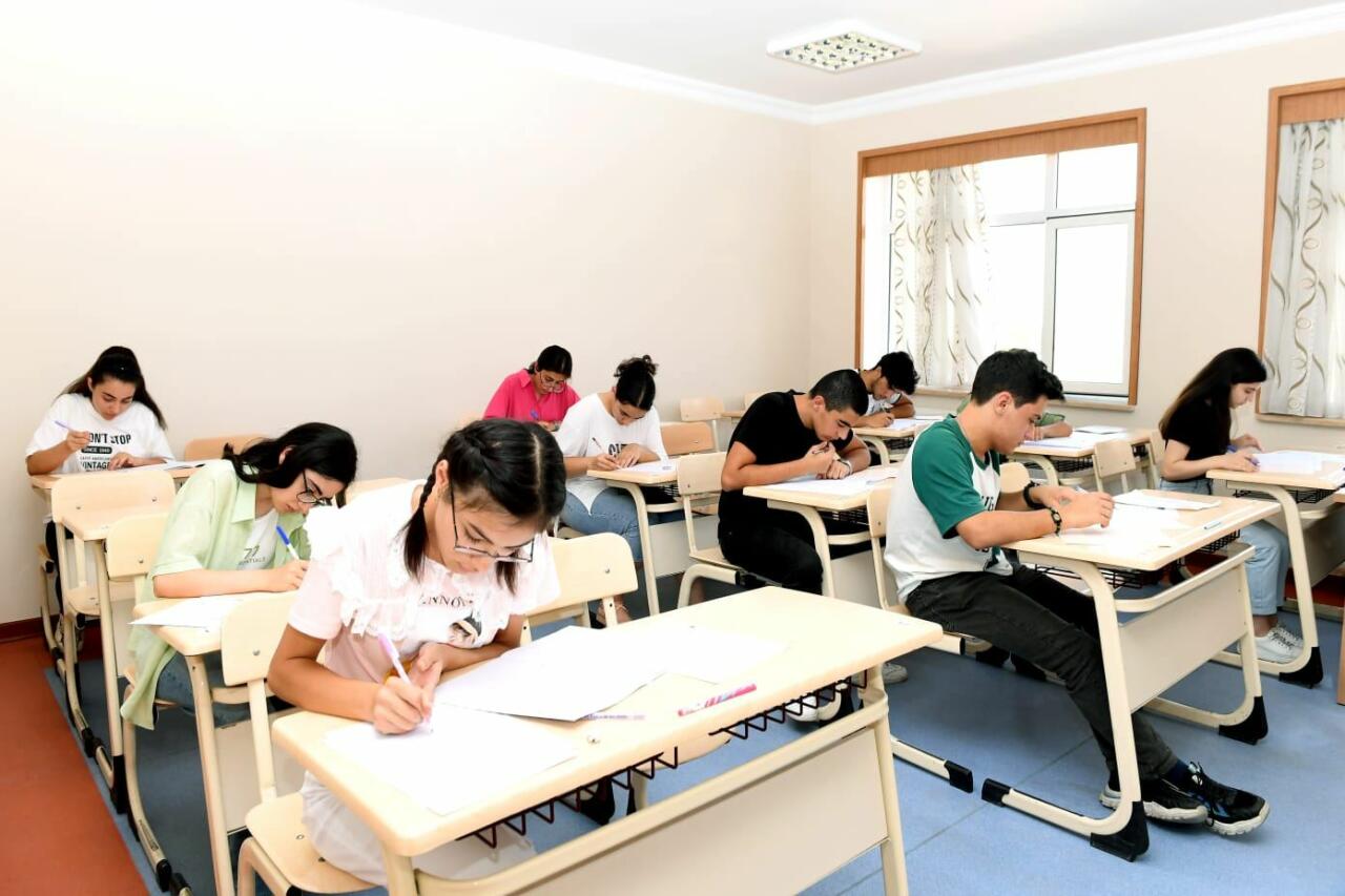 Ötən il əlaçı olan 513 şagird qəbul imtahanlarında 0-200 aralığında bal toplayıb