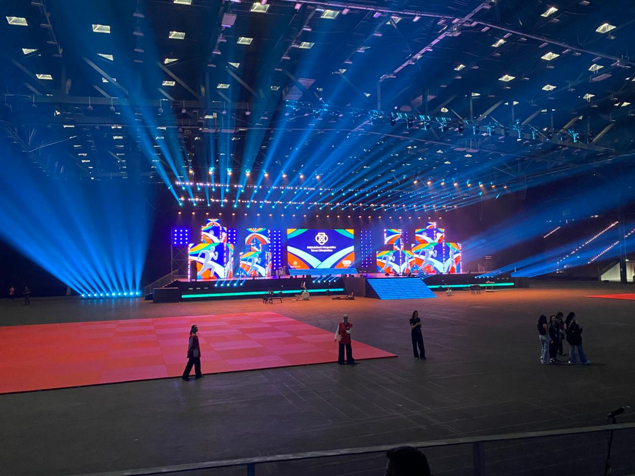 Məktəblilərin Respublika İdman Olimpiadasının açılış mərasimi keçirilib
