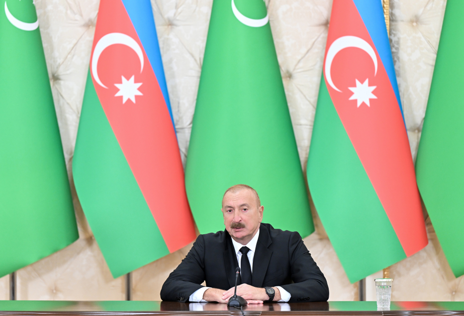  İlham Əliyev: Azərbaycanla Türkmənistan arasında nəqliyyat-logistika sahəsində əməkdaşlıq uzunmüddətli xarakter daşıyır