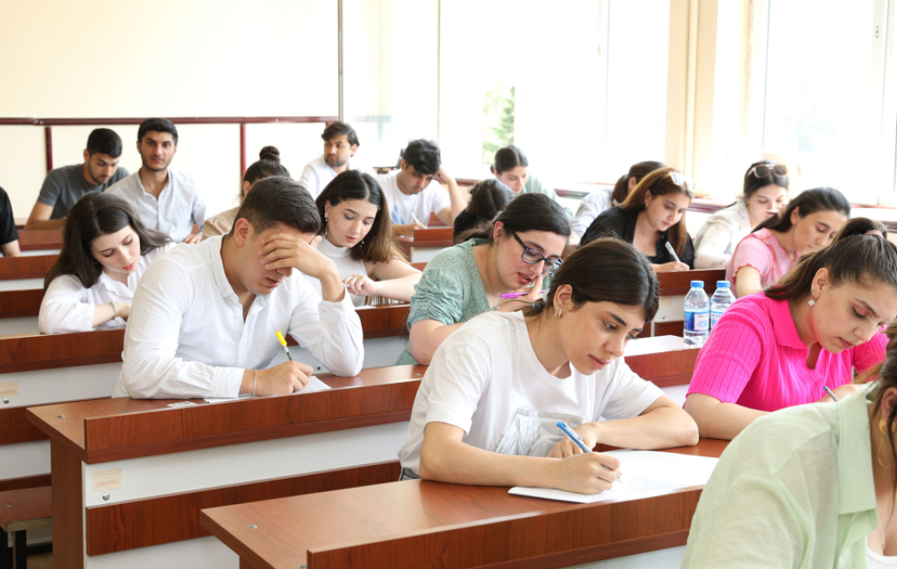 Doktorantura imtahanlarının keçirilmə vaxtı və qaydaları açıqlanıb