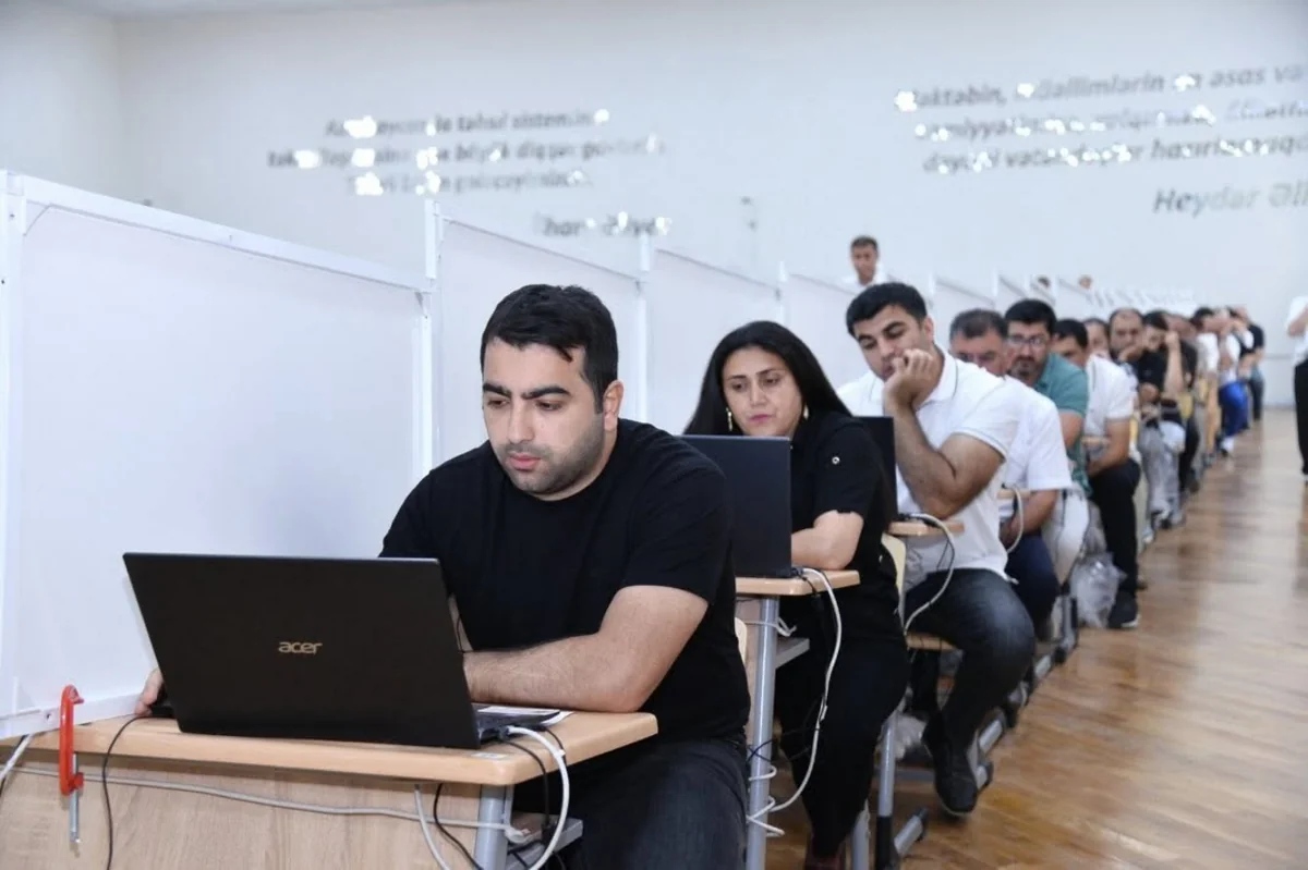 Müəllimlərin sertifikatlaşdırılmasının test imtahanı mərhələsi başa çatıb