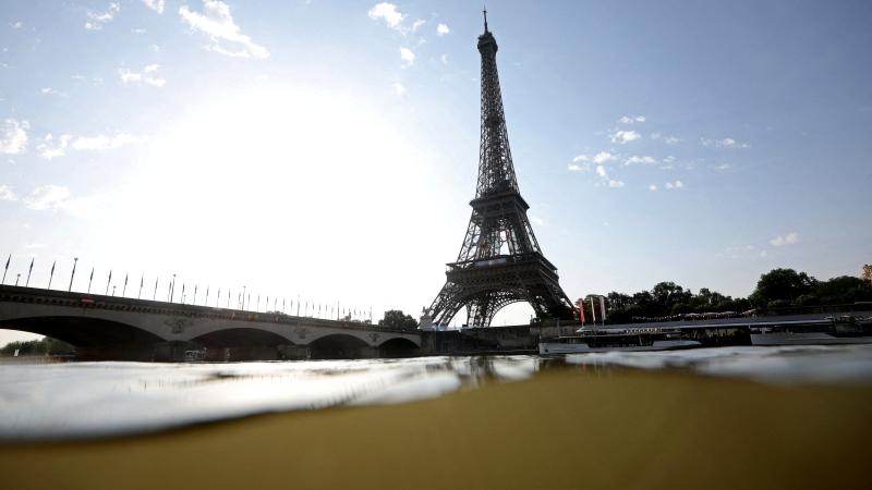 Parisdə isti hava səbəbindən 3000 nəfər xəstəxanaya yerləşdirilib