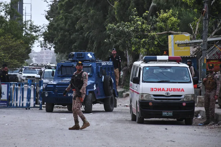 Pakistan Əfqanıstanla sərhəddə 29 yaraqlını məhv edib