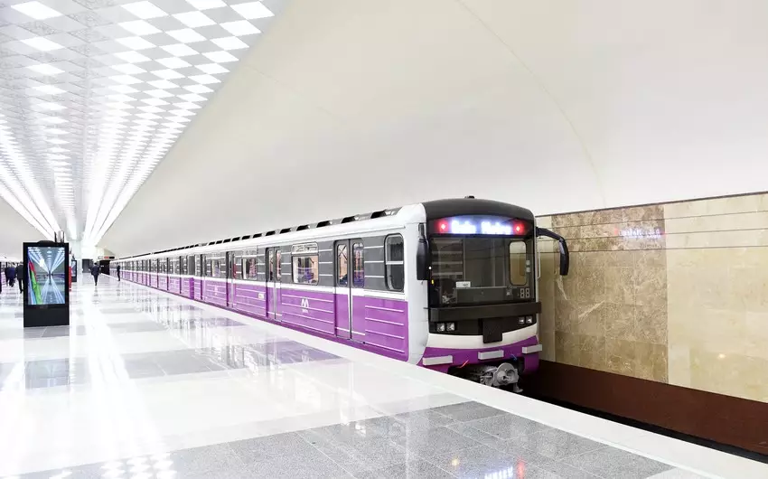 Metronun Bənövşəyi xətti üzrə yay qrafikinə keçilir