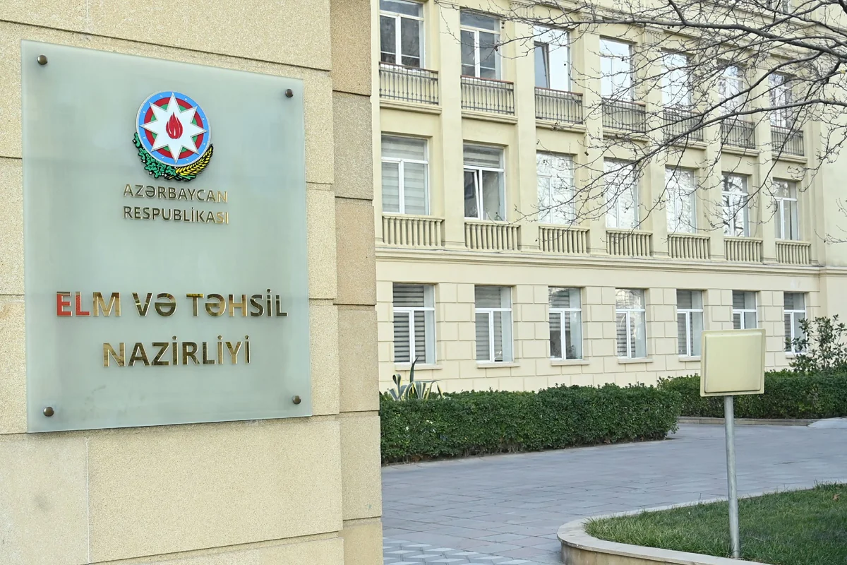 Nazirlik müəllimlərin əməkhaqqı islahatlarının xronologiyasını və yeni hədəfləri açıqlayıb