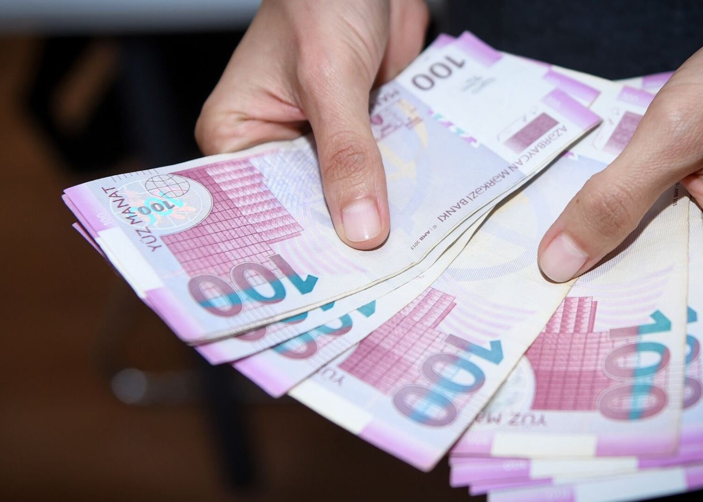 Müəllimlərin orta aylıq əməkhaqqı son 12 ildə 4 dəfəyə qədər artıb