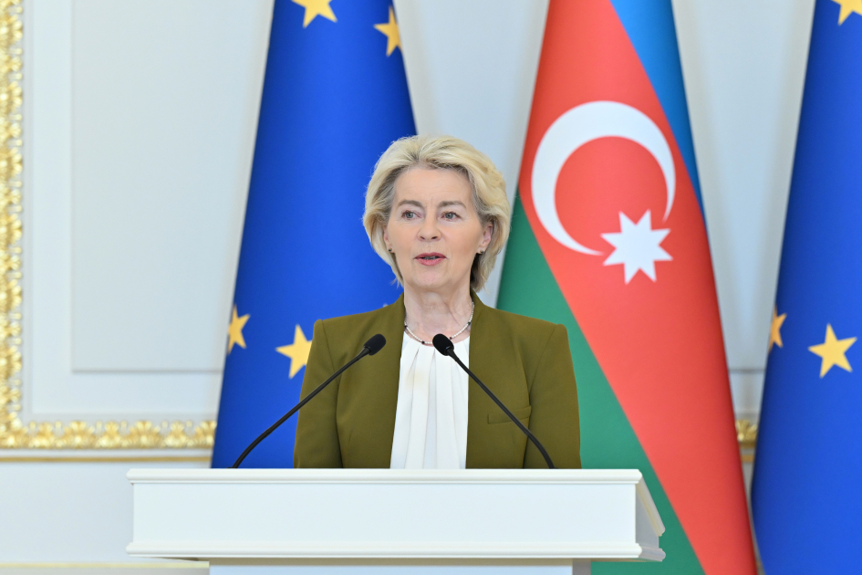 Ursula Fon der Lyayen Azərbaycan və Ermənistana səfəri ilə bağlı paylaşım edib