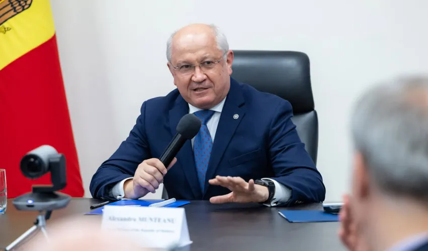 Moldovanın Baş naziri istefa verib