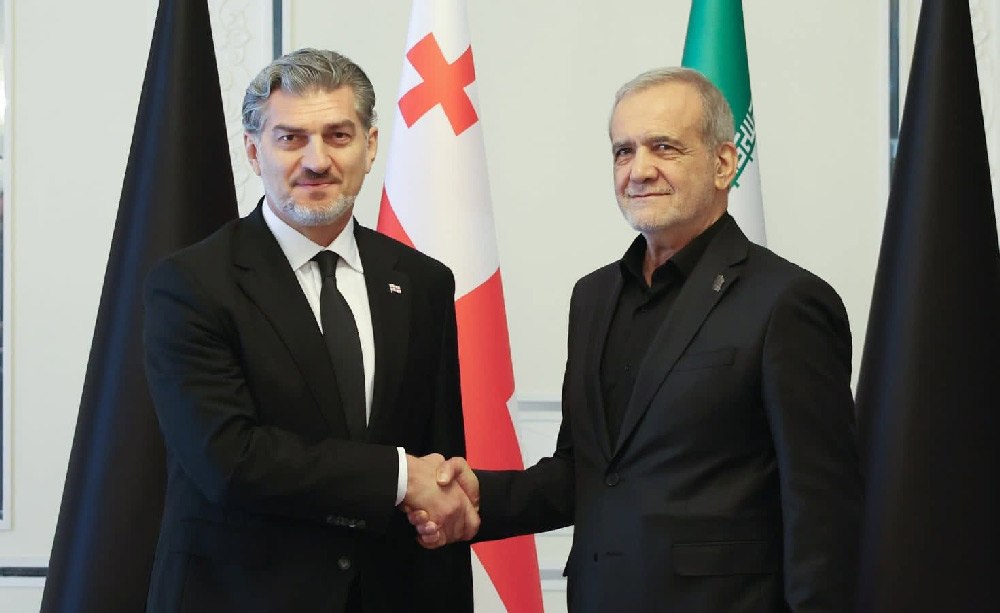 İran və Gürcüstan prezidentləri arasında görüş olub